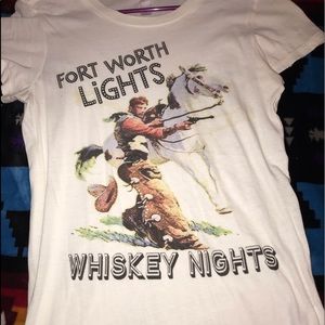 graphic tee